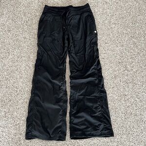 Lululemon activewear pants